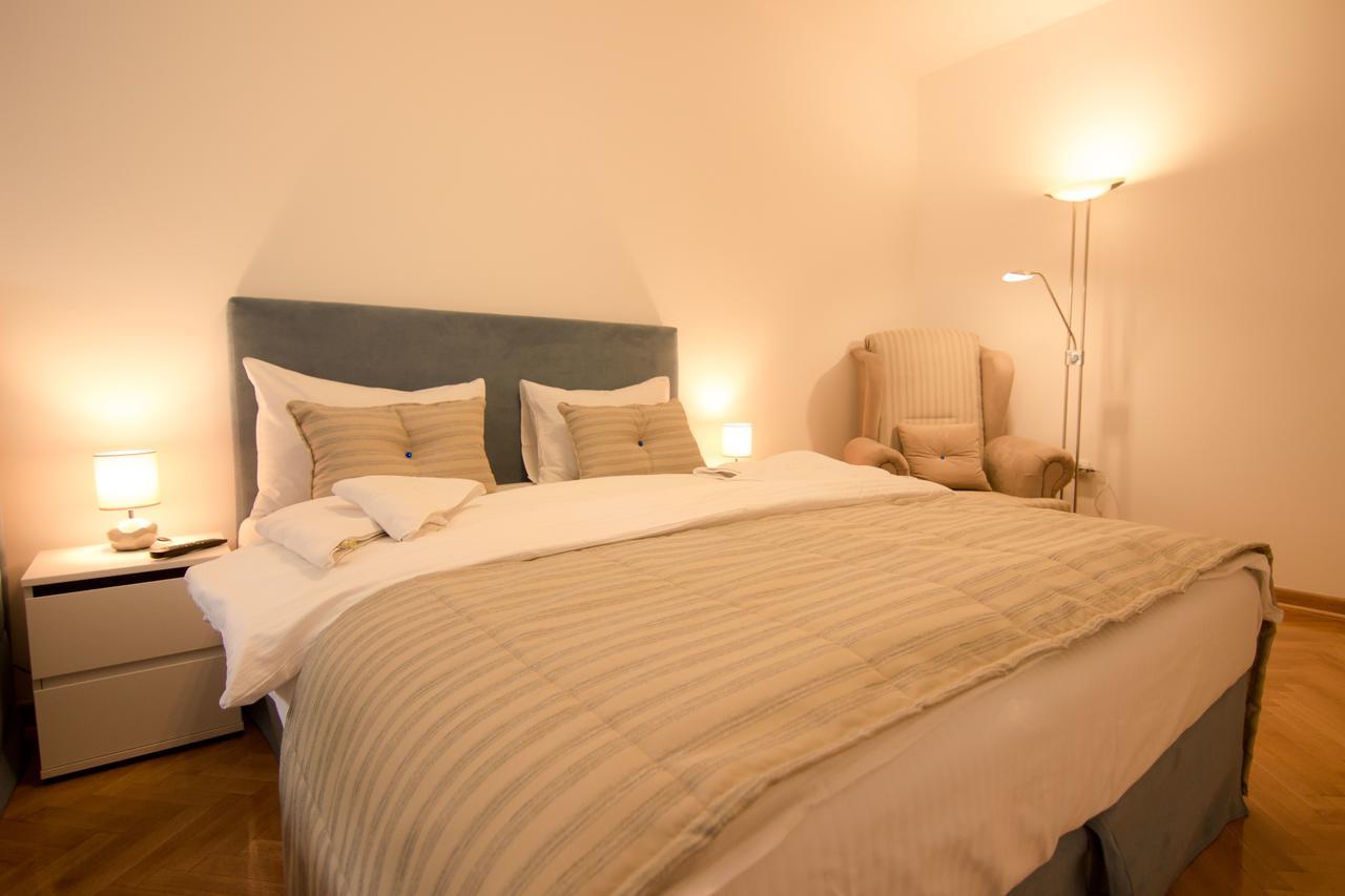 בלגרד Apartments Near St. Sava Temple מראה חיצוני תמונה