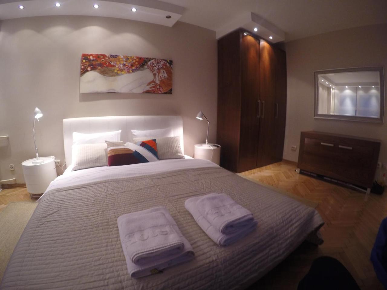 בלגרד Apartments Near St. Sava Temple מראה חיצוני תמונה
